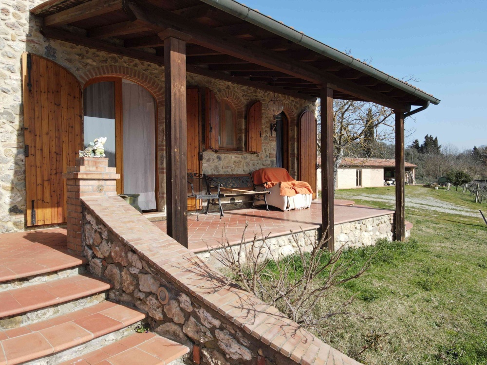 house with swimming pool san gimignano