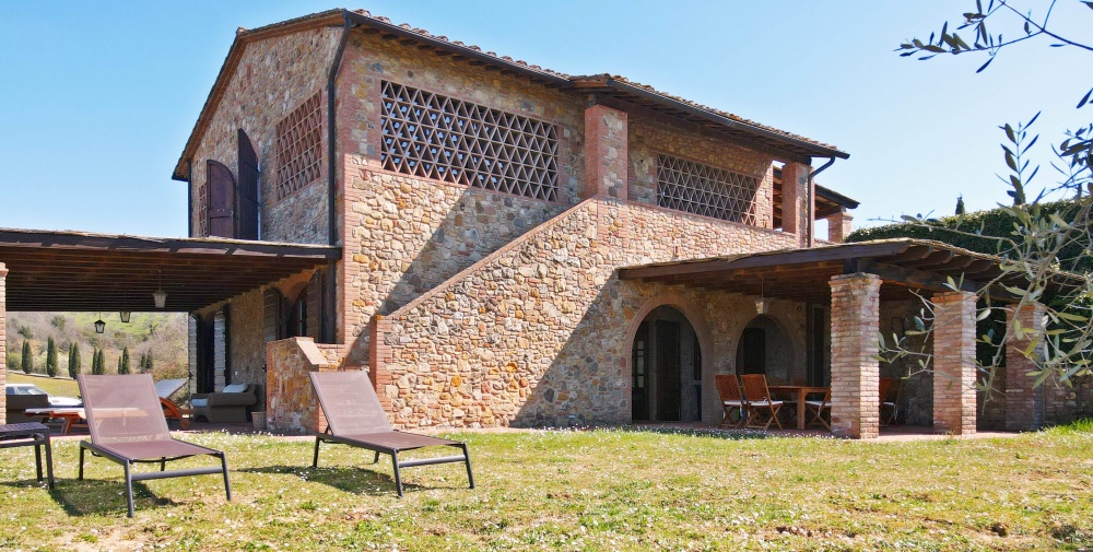 farmhouse at castelfalfi golf course