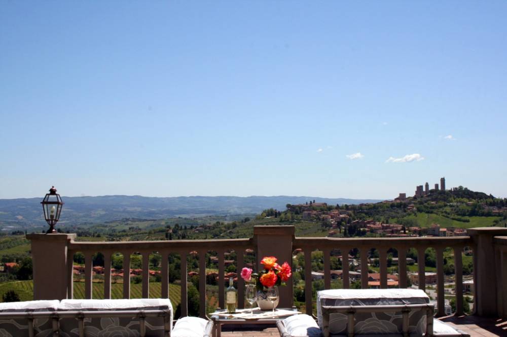 farmhouse for sale san gimignano