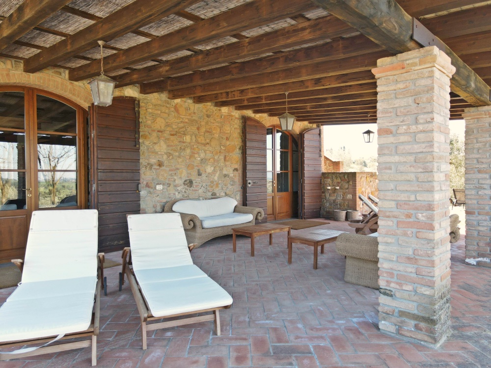 farmhouse at castelfalfi loggia