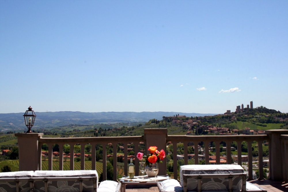 real estate agency in san gimignano